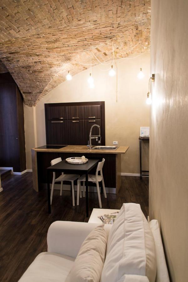 La Casa Del Vicolo - City Center - เปรูจา ภายนอก รูปภาพ